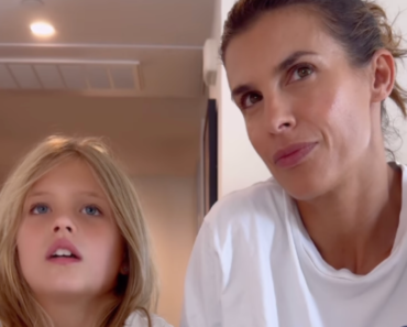 Elisabetta Canalis, lezioni di italiano a Skler: il VIDEO esilarante tra mamma e figlia