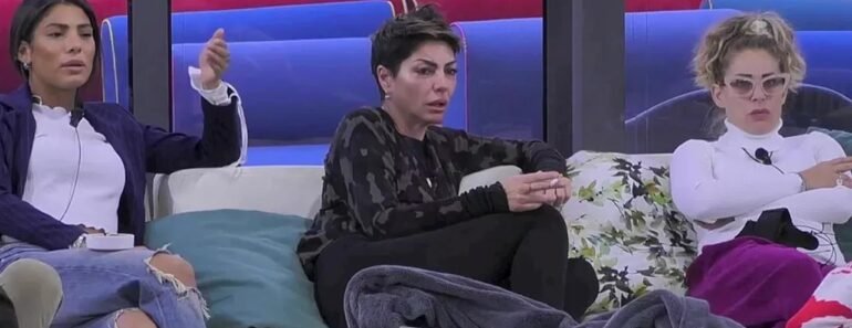 “Queste finiscono male”. Grande Fratello, tra le donne accade l’impensabile: le hanno avvisate