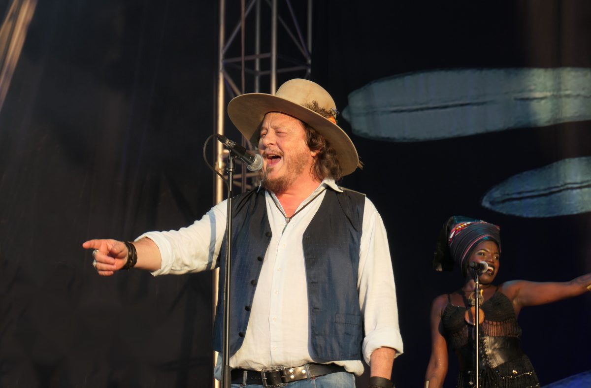 Zucchero Fornaciari sul palco nel 2023