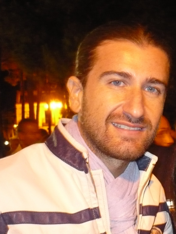Alessandro Siani alla presentazione di un film