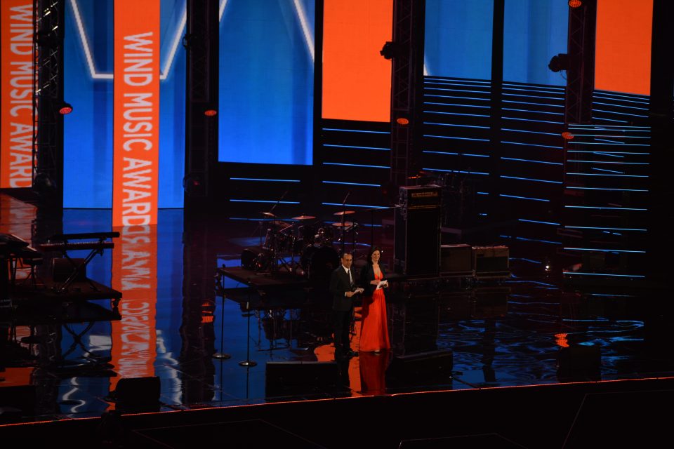 Carlo conti vanessa incontrada featured
