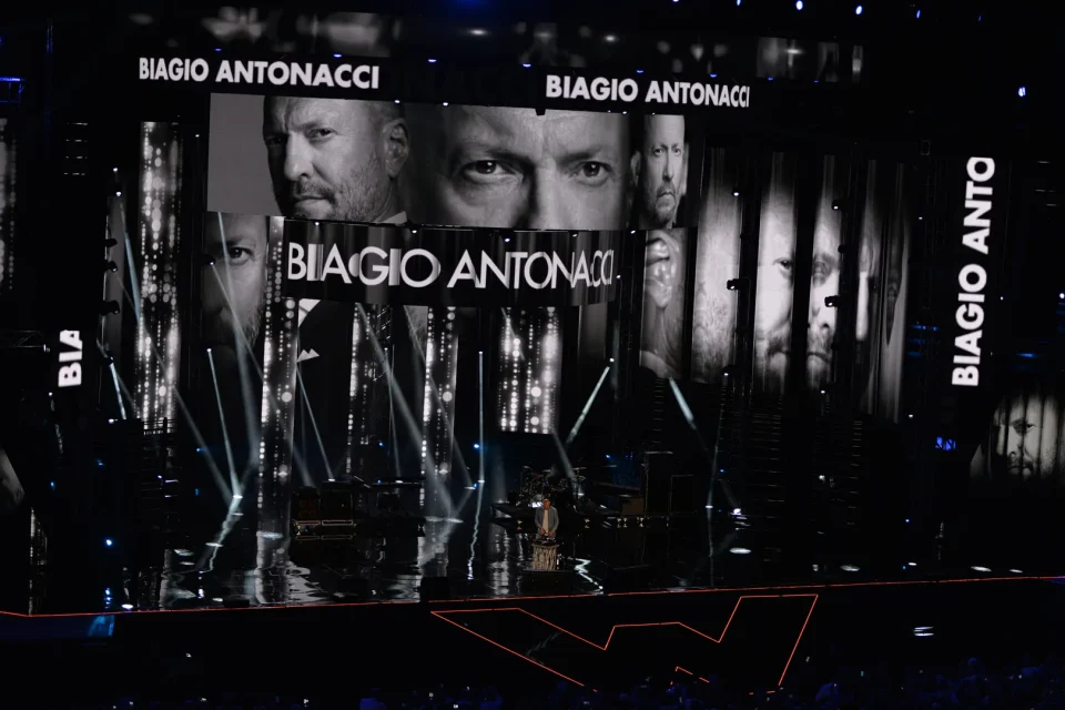 Biagio Antonacci ai Wind Music Awards