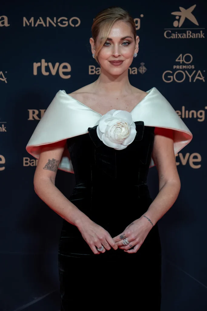 Chiara Ferragni sul red carpet dei Premios Goya 2026