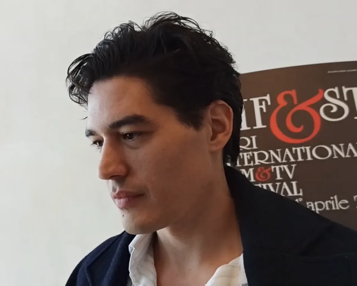 Ritratto di Cristiano Caccamo al festival