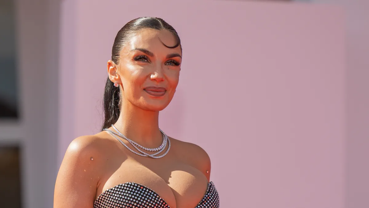 Elettra Lamborghini fotografata alla Mostra del Cinema di Venezia 2025