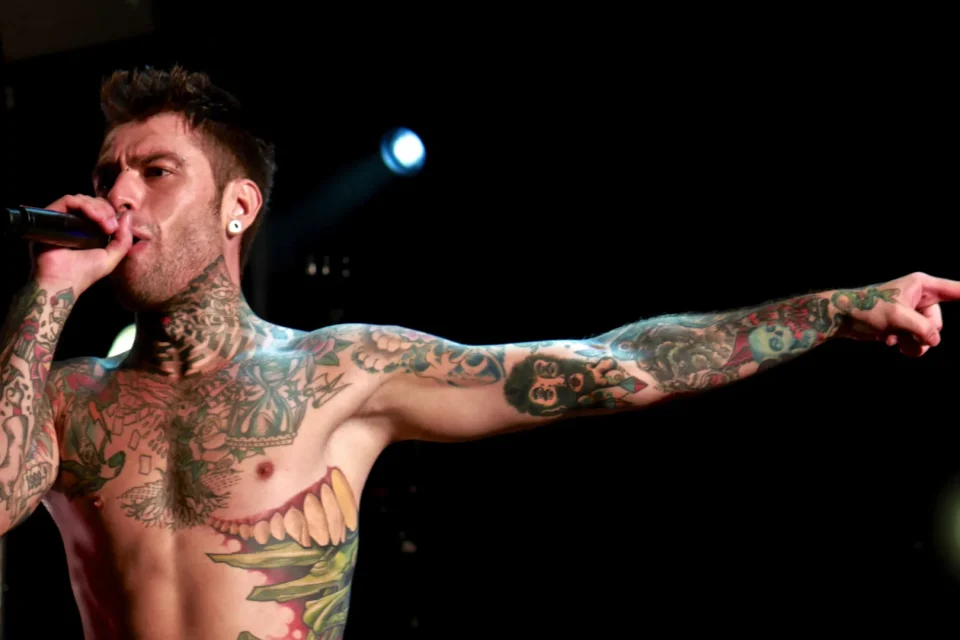 Fedez sul palco a Grugliasco