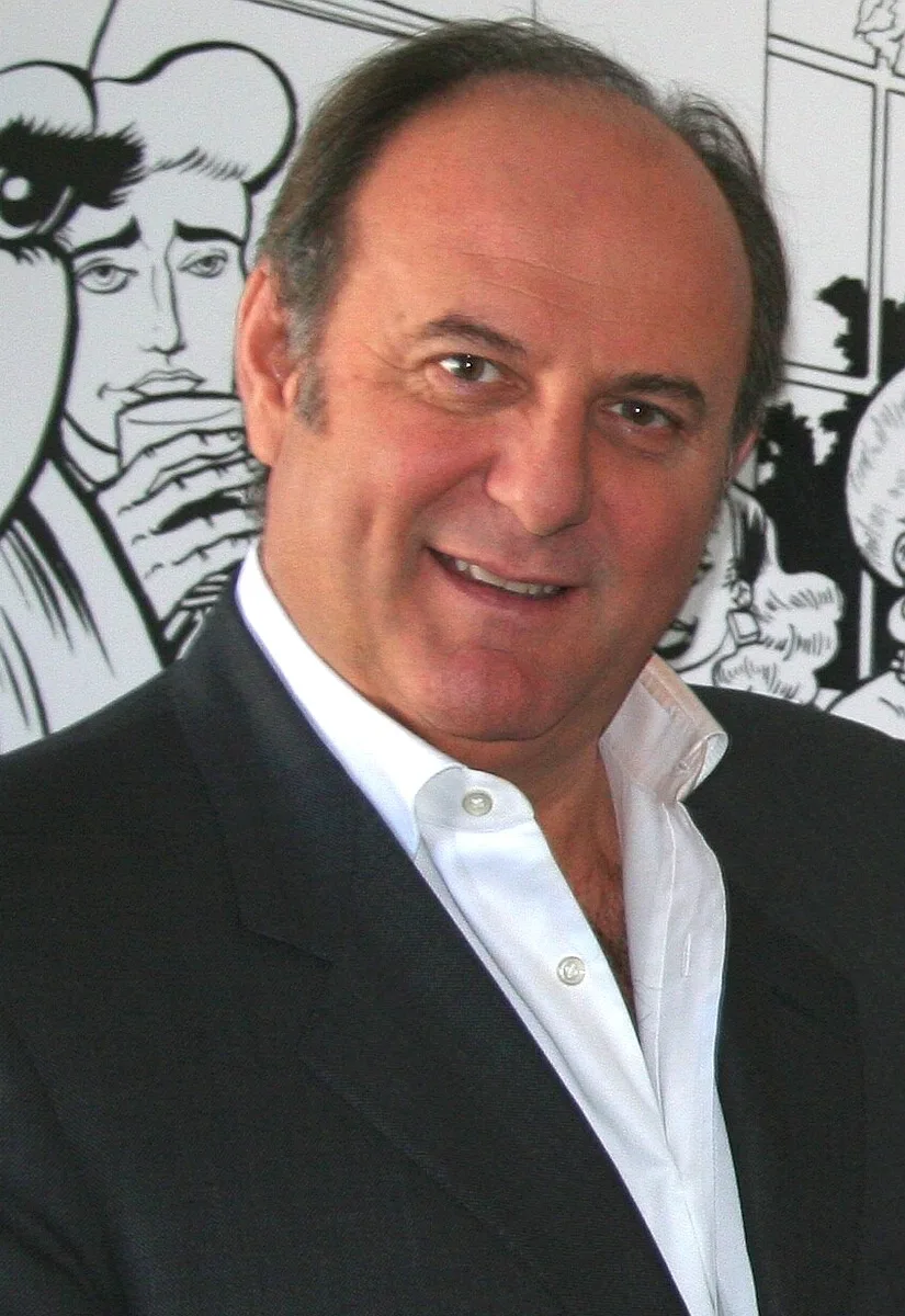 Primo piano di Gerry Scotti nel 2010