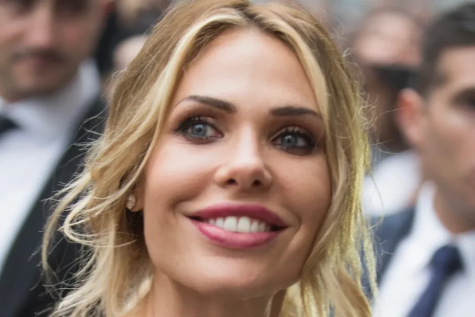 Ilary Blasi a Milano nel 2014. Foto Davide Ripamonte, fonte Wikimedia Commons, licenza CC BY SA 2.0.