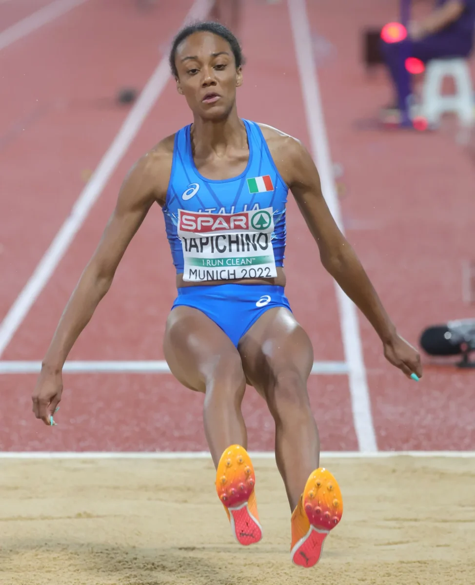 Larissa Iapichino in pedana nel salto in lungo agli Europei 2022