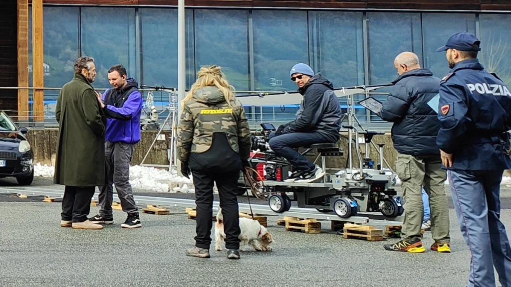 Marco Giallini sul set di Rocco Schiavone