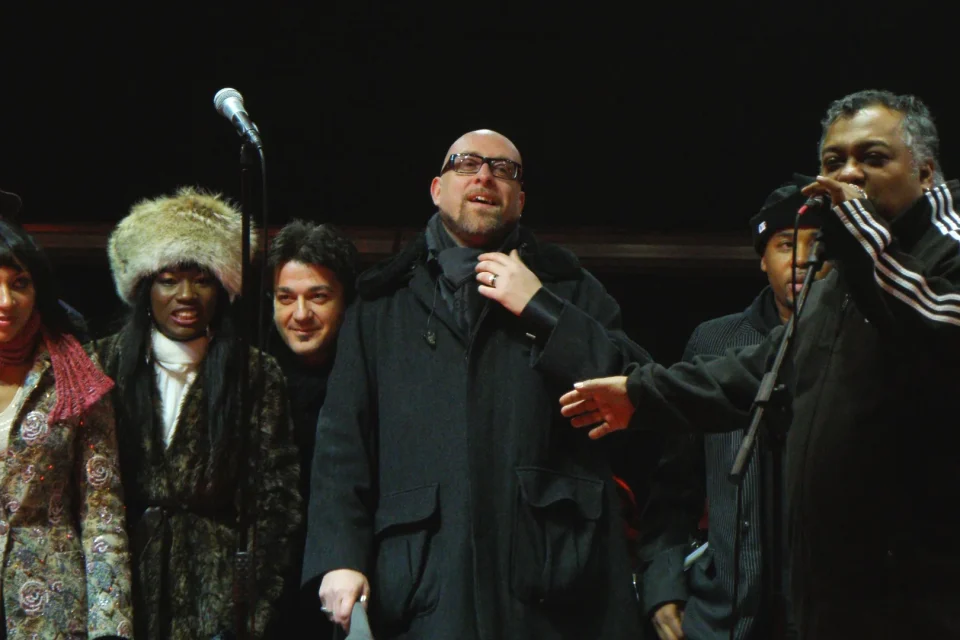 Mario Biondi in concerto con gli Incognito