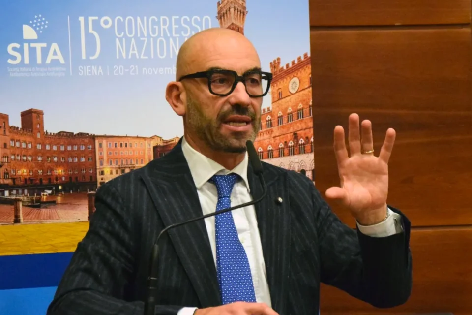 Matteo Bassetti al Congresso nazionale SITA 2025. Foto: CescoFranz76, Wikimedia Commons, CC0 1.0.