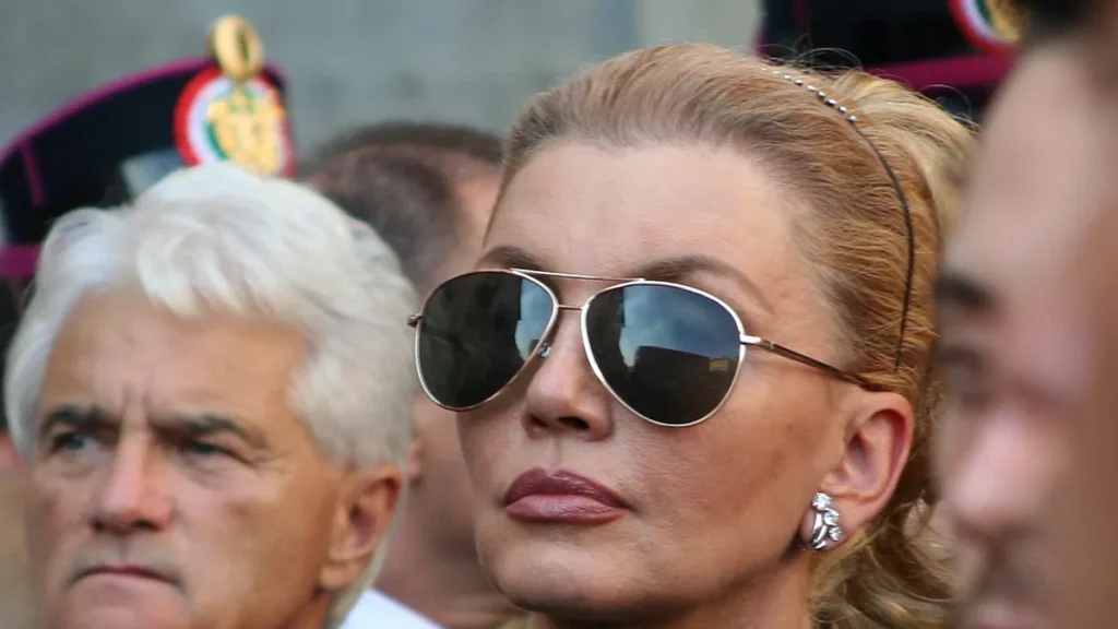 Milly Carlucci durante un evento pubblico a Modena nel 2007