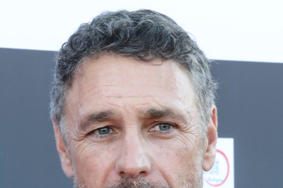Raoul Bova a Roma, Stadio dei Marmi, evento VitaOn 2026. Foto ritagliata da originale di Ondine Goat, Wikimedia Commons, CC0 1.0.