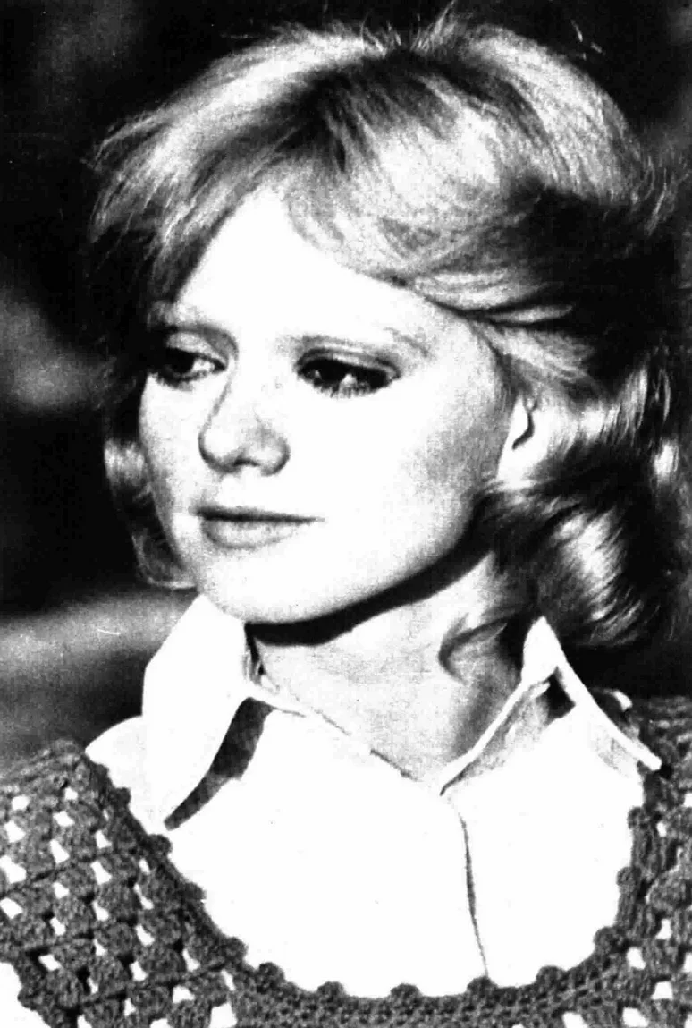 Rita Pavone durante un’esibizione del 1973