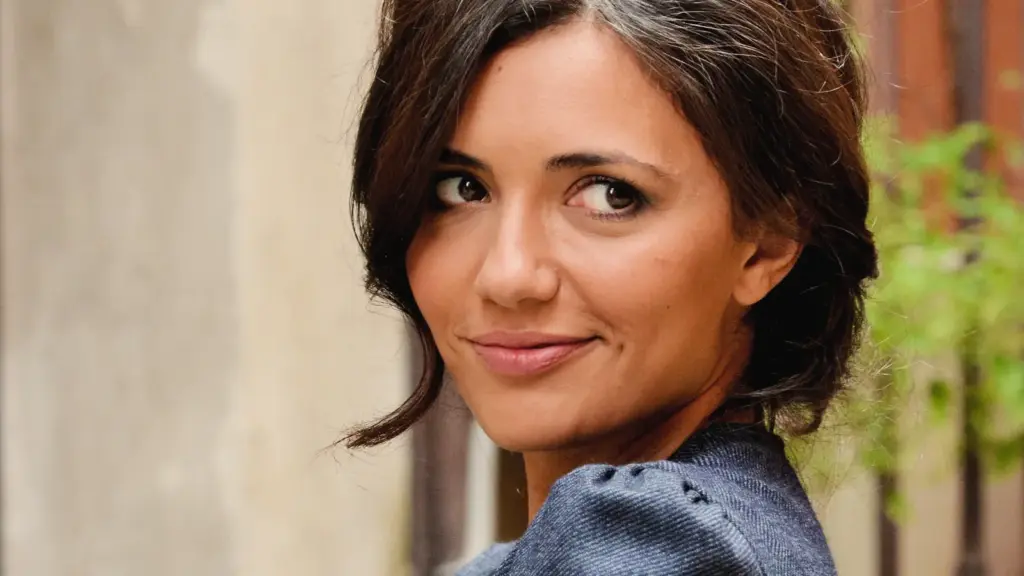 Serena Rossi ritratta durante una conferenza stampa cinematografica