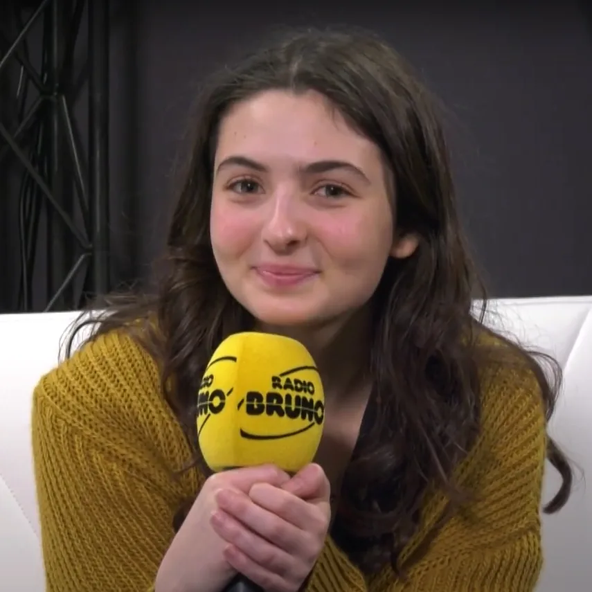 Tecla Insolia durante un intervista di Radio Bruno al Festival di Sanremo 2020