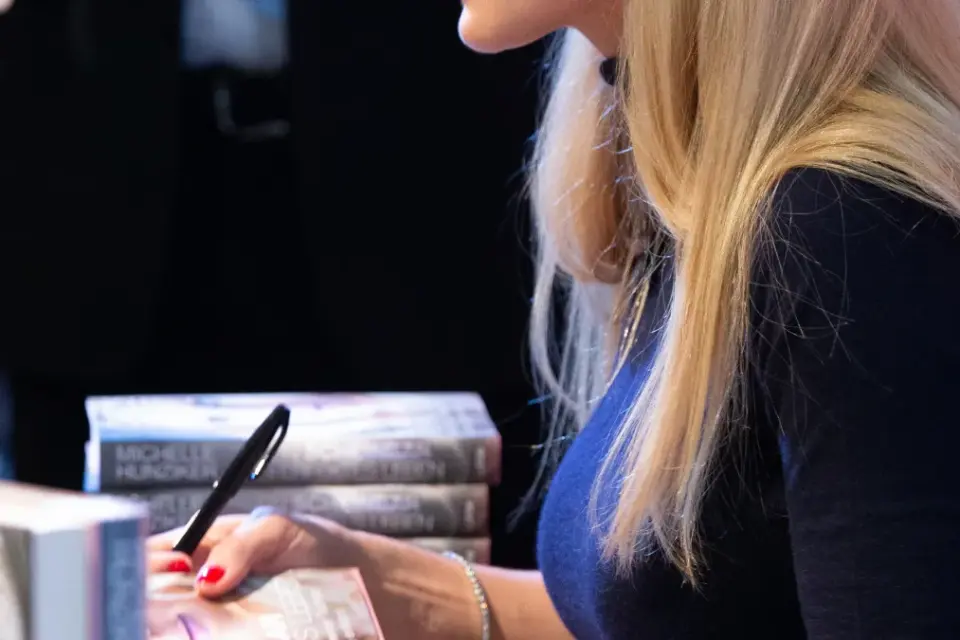 Michelle Hunziker conduce Super Karaoke